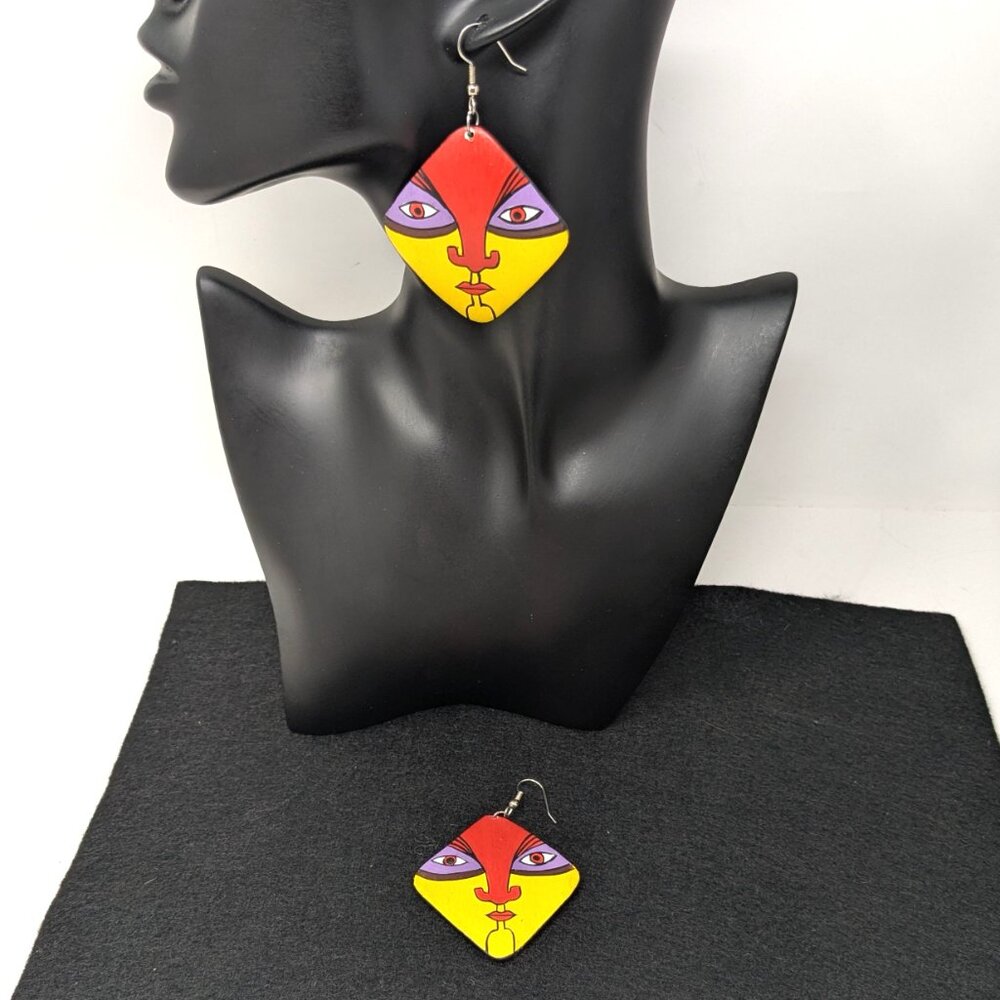 Artisan Painted Wood Dangle Earrings 80s Ethnic Tribal Mask 2" Vintage Festival - Picture 2 of 9